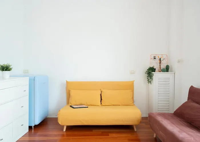 New! Lovely & Friendly In Center A * Milan