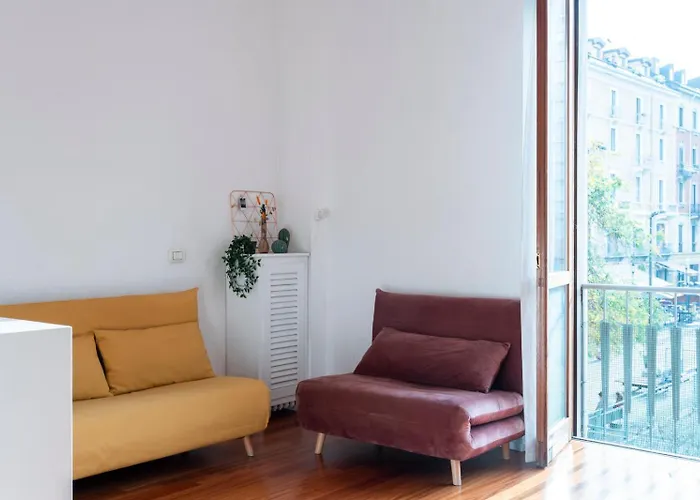 New! Lovely & Friendly In Center A * Milan